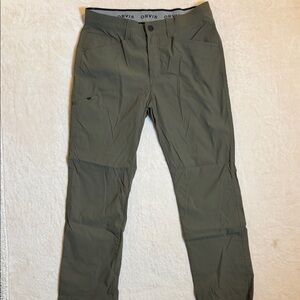 Orvis Men's Dark Green Cargo Pants Size 34x30